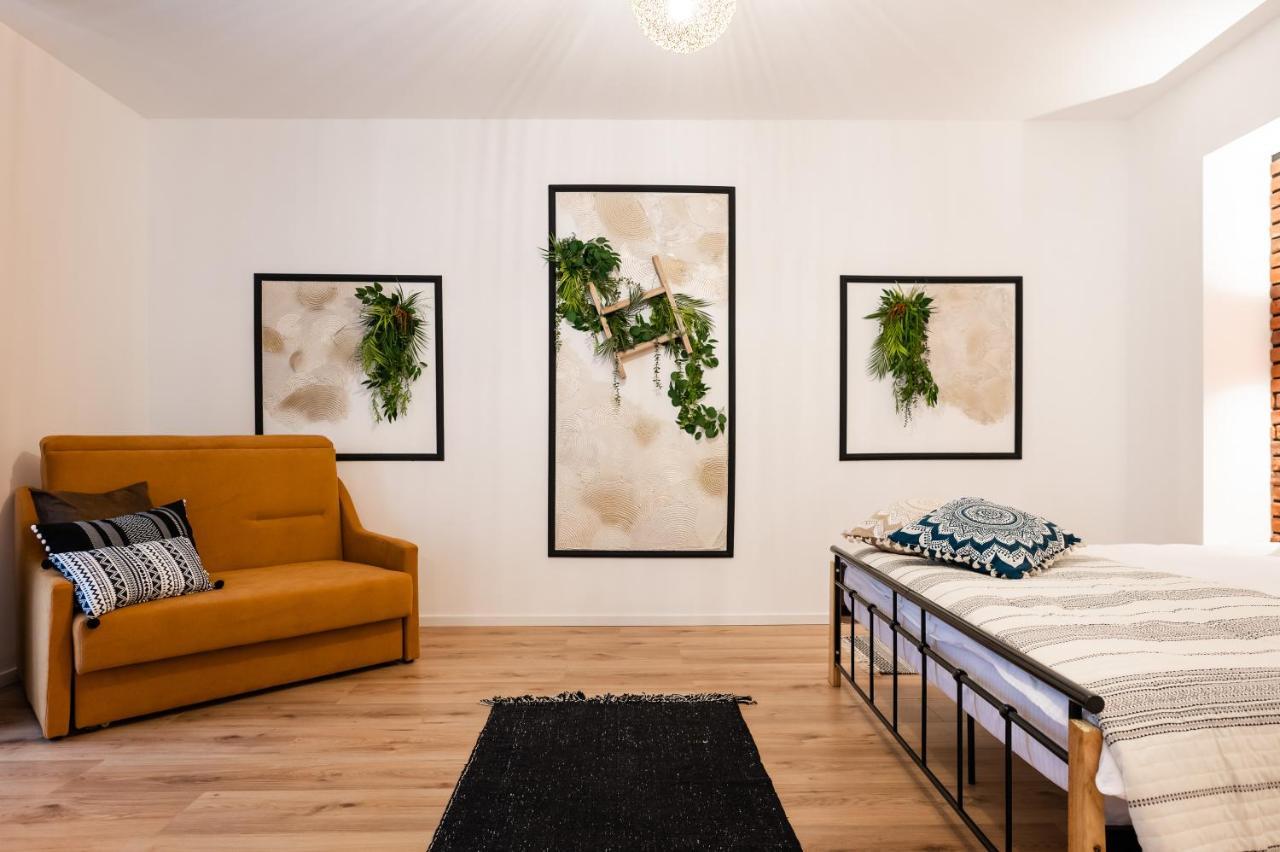 Comfee Apartment - Ultracentral Брашов Екстер'єр фото